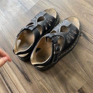 Doc Martens Fisherman’s Sandal womens size 8